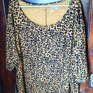 Terra and sky cheetah print drop shoulder shirt
